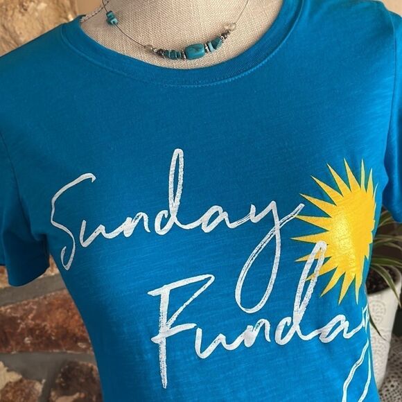 NEXT Level Apparel Women’s Blue Sunday Funday Tee Size Small - Picture 10 of 10